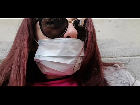 ❤️ Nicoletta hevner seg på naboen og tisser i garasjen hans (Special Covid19 Italian Quarantine) Porno ved no.bsglass.ru ❤