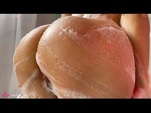 ❤️ Brunette onanerer fitte med vibrator til intens orgasme i dusjen Porno ved no.bsglass.ru ❤