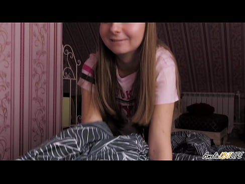 ❤️ Blondie suger BFF's dypt og får sperm i munnen Porno ved no.bsglass.ru ❤